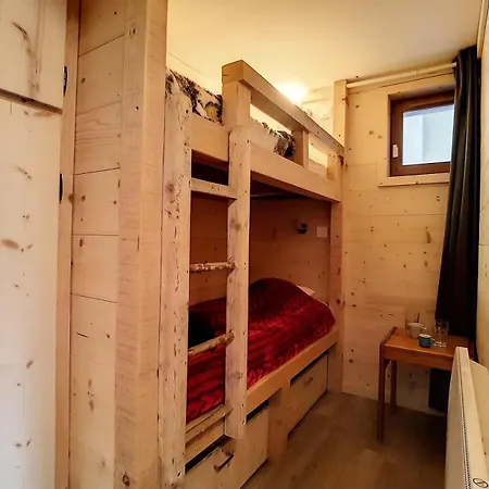 Balcons D'olympie - 2 Pieces Pour 6 Personnes 344 *